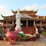 Giải mã giấc mơ thấy chùa chiền, phật Bồ Tát & ngủ nằm mơ thấy mình đi đến chùa